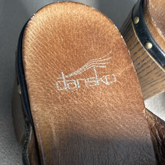 Dansko "Deni" Black Leather Fringe Stunned Block Heel Clogs/Mules Size 7.5 - 8 ! - Picture 5 of 13